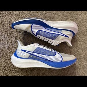 Men’s Running Shoes - Nike Zoom Gravity